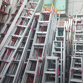 鋁合金梯、鐵梯、木梯等各種工程用梯